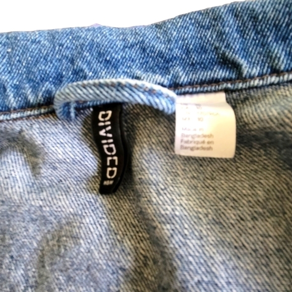 Divided by H&M Denim Jean Jacket with Handpainted Design Size 10 - Picture 8 of 10